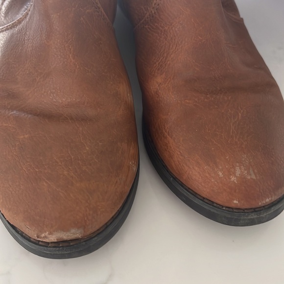 Steve Madden knee height brown leather boots - Picture 3 of 3